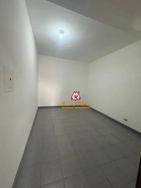 Kitnet com 1 quarto para alugar, 45m2 em Parque Continental II, Guarulhos - SP - imagem 1 Foto 1 de Kitnet com 1 quarto para alugar, 45m2 em Parque Continental II, Guarulhos - SP