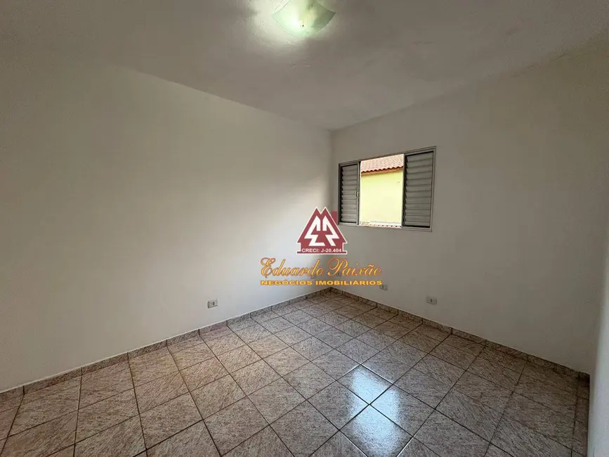 Foto 7 de Casa com 2 quartos para alugar, 100m2 em Parque Santo Antônio, Guarulhos - SP