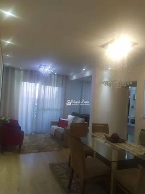Foto 3 de Apartamento com 3 quartos à venda, 81m2 em Jardim Las Vegas, Guarulhos - SP