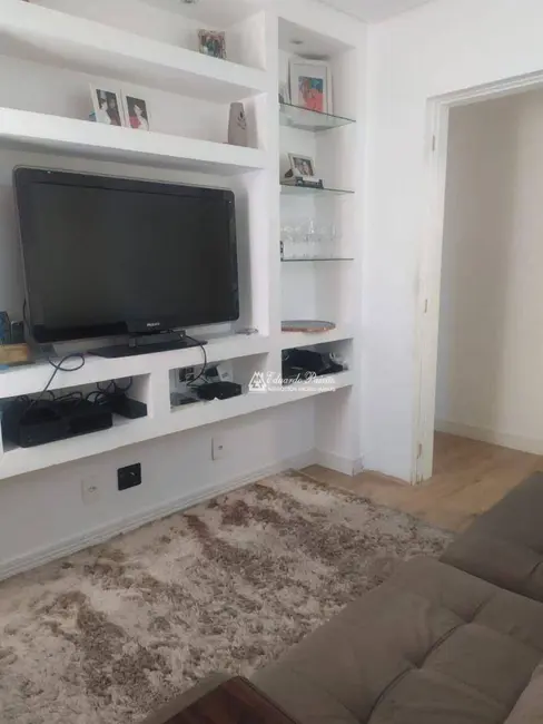 Foto 6 de Apartamento com 3 quartos à venda, 81m2 em Jardim Las Vegas, Guarulhos - SP