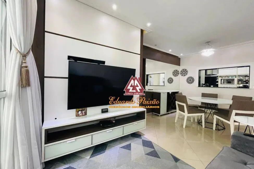 Foto 5 de Apartamento com 3 quartos à venda, 81m2 em Jardim Las Vegas, Guarulhos - SP