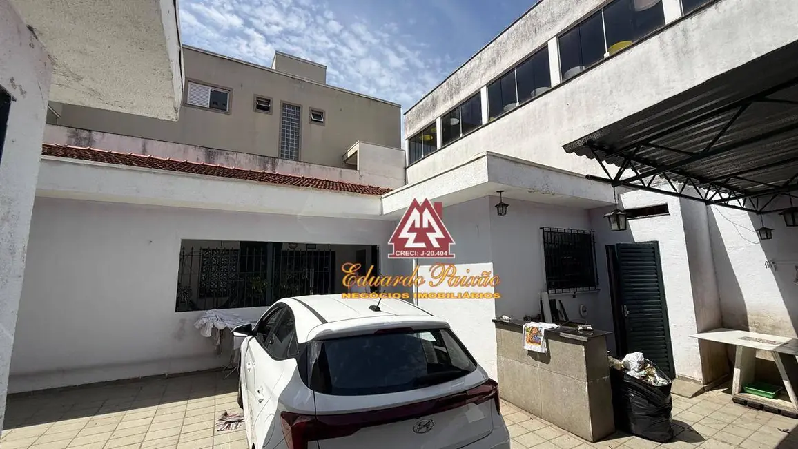 Casa com 3 quartos à venda, 260m2 em Jardim Vila Galvão, Guarulhos - SP - imagem 4 Foto 4 de Casa com 3 quartos à venda, 260m2 em Jardim Vila Galvão, Guarulhos - SP