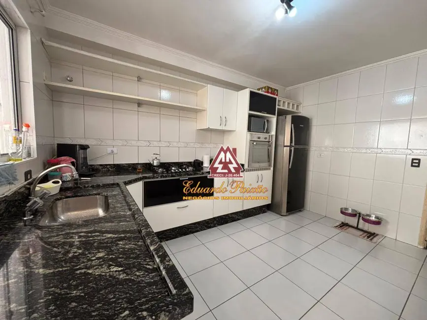 Sobrado com 3 quartos à venda, 101m2 em Vila Rosália, Guarulhos - SP - imagem 8 Foto 8 de Sobrado com 3 quartos à venda, 101m2 em Vila Rosália, Guarulhos - SP