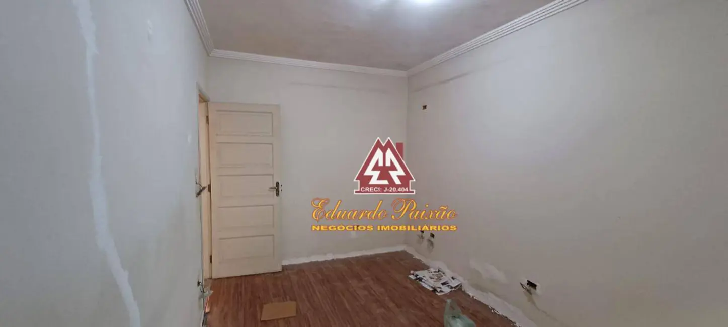 Casa com 2 quartos à venda, 161m2 em Vila Rosália, Guarulhos - SP - imagem 4 Foto 4 de Casa com 2 quartos à venda, 161m2 em Vila Rosália, Guarulhos - SP