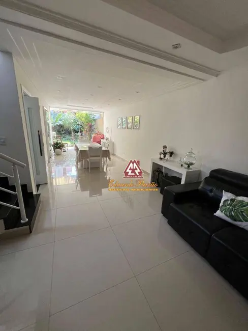 Foto 8 de Sobrado com 3 quartos à venda, 205m2 em Vila Sorocabana, Guarulhos - SP