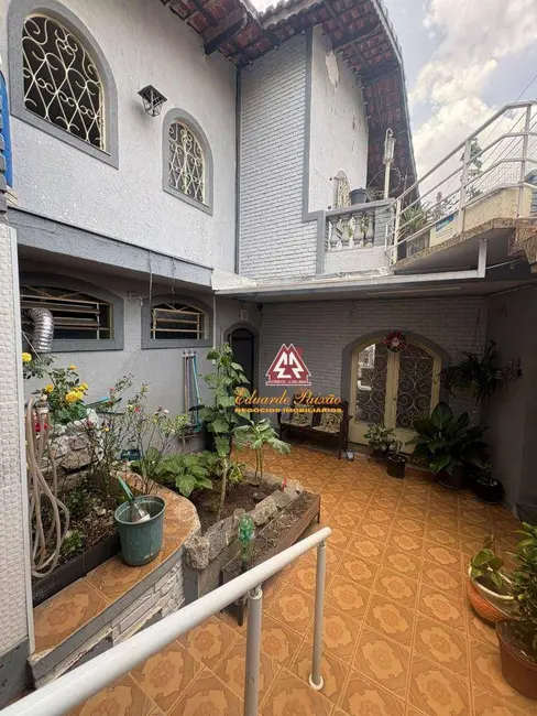 Sobrado com 2 quartos para alugar, 125m2 em Vila Rosália, Guarulhos - SP - imagem 3 Foto 3 de Sobrado com 2 quartos para alugar, 125m2 em Vila Rosália, Guarulhos - SP