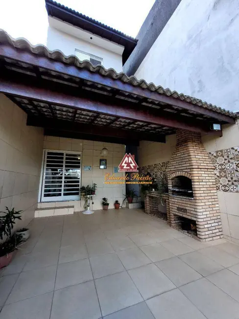 Foto 7 de Sobrado com 3 quartos à venda, 217m2 em Jardim Santa Cecília, Guarulhos - SP