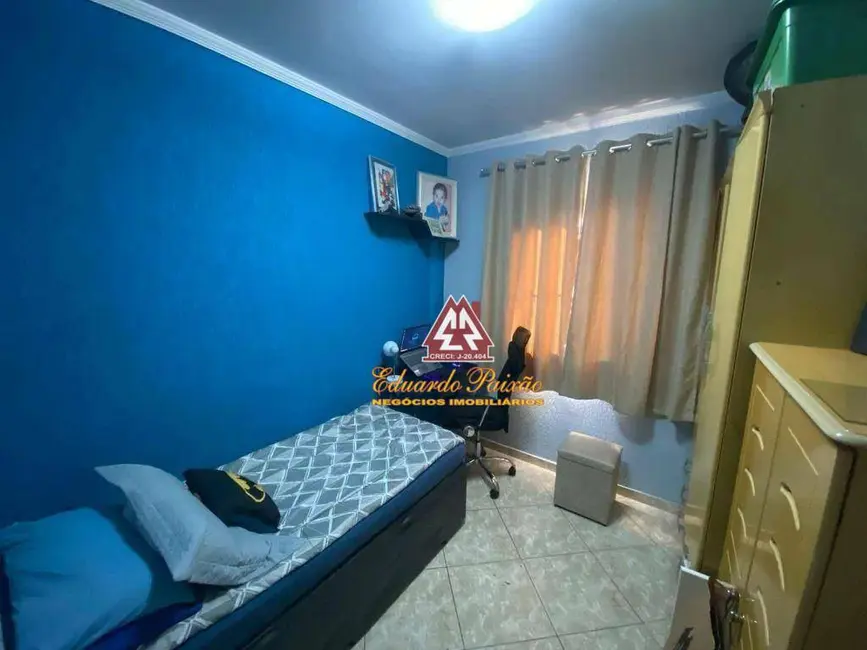 Sobrado com 3 quartos à venda, 125m2 em Jardim Bom Clima, Guarulhos - SP - imagem 9 Foto 9 de Sobrado com 3 quartos à venda, 125m2 em Jardim Bom Clima, Guarulhos - SP