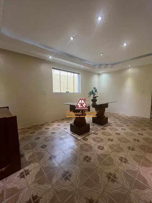 Sobrado com 4 quartos à venda, 150m2 em Vila Flórida, Guarulhos - SP - imagem 4 Foto 4 de Sobrado com 4 quartos à venda, 150m2 em Vila Flórida, Guarulhos - SP