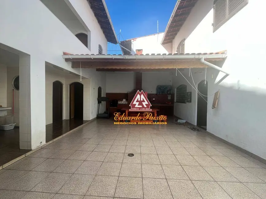 Foto 2 de Sobrado com 3 quartos à venda, 250m2 em Parque Renato Maia, Guarulhos - SP