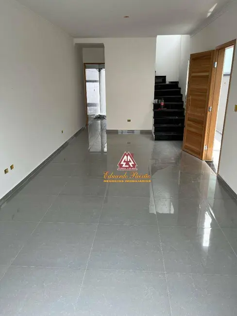 Sobrado com 3 quartos à venda, 125m2 em Jardim Terezópolis, Guarulhos - SP - imagem 9 Foto 9 de Sobrado com 3 quartos à venda, 125m2 em Jardim Terezópolis, Guarulhos - SP