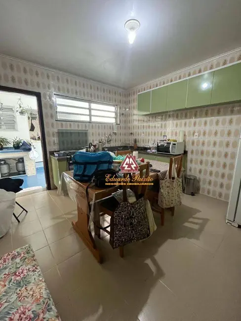 Sobrado com 2 quartos à venda, 100m2 em Vila Silveira, Guarulhos - SP - imagem 2 Foto 2 de Sobrado com 2 quartos à venda, 100m2 em Vila Silveira, Guarulhos - SP