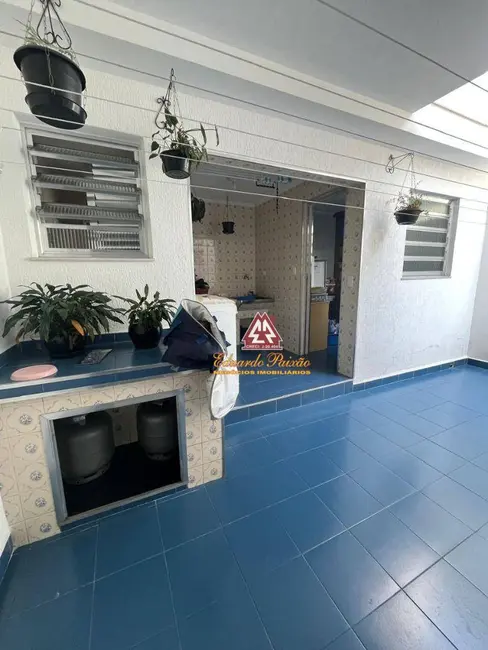 Sobrado com 2 quartos à venda, 100m2 em Vila Silveira, Guarulhos - SP - imagem 6 Foto 6 de Sobrado com 2 quartos à venda, 100m2 em Vila Silveira, Guarulhos - SP