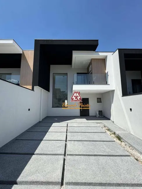 Foto 1 de Sobrado com 3 quartos à venda, 210m2 em Residencial e Comercial Guarulhos, Guarulhos - SP