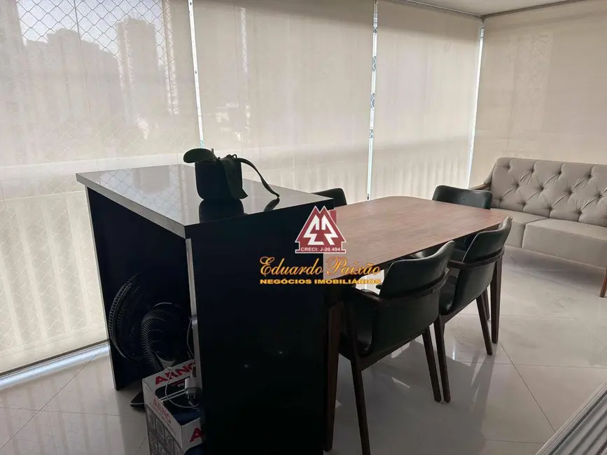 Foto 3 de Apartamento com 4 quartos à venda, 132m2 em Jardim Zaira, Guarulhos - SP