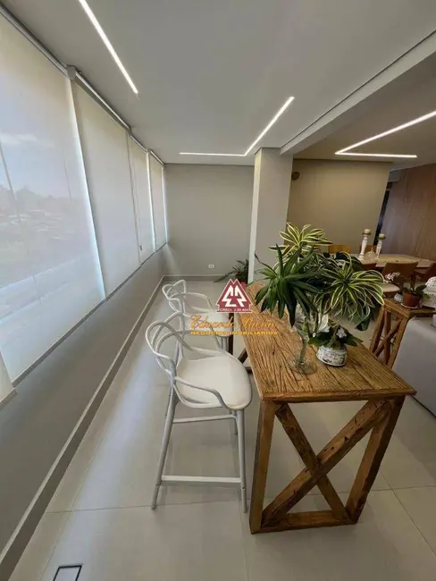 Foto 4 de Apartamento com 3 quartos à venda, 108m2 em Vila Augusta, Guarulhos - SP