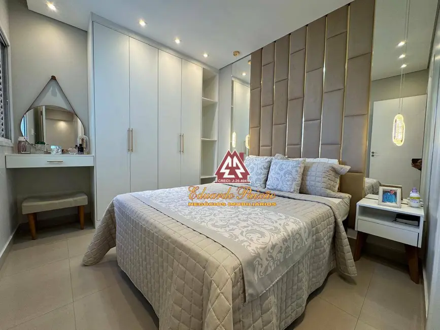 Foto 6 de Apartamento com 3 quartos à venda, 81m2 em Jardim Las Vegas, Guarulhos - SP