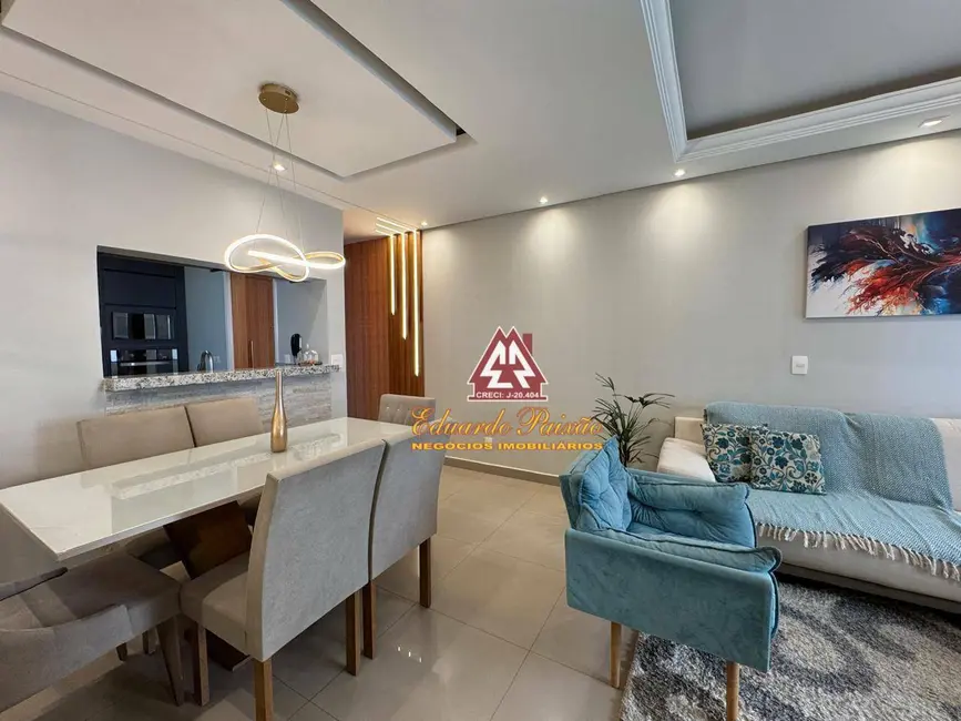 Foto 2 de Apartamento com 3 quartos à venda, 81m2 em Jardim Las Vegas, Guarulhos - SP