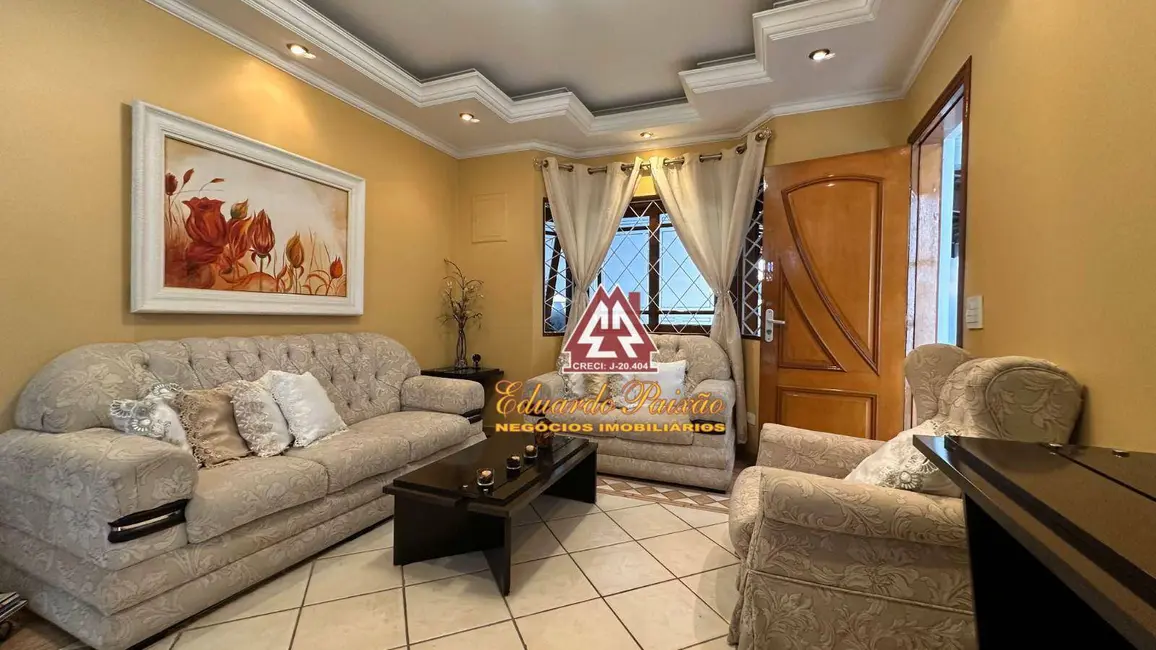 Foto 2 de Sobrado com 4 quartos à venda, 125m2 em Jardim Santa Clara, Guarulhos - SP