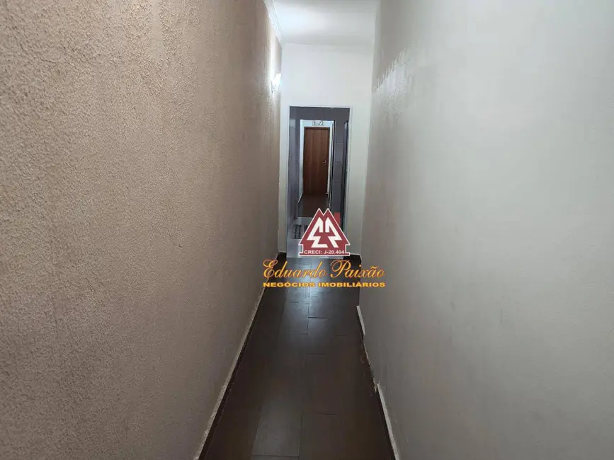 Sobrado com 3 quartos à venda, 125m2 em Jardim Rossi, Guarulhos - SP - imagem 6 Foto 6 de Sobrado com 3 quartos à venda, 125m2 em Jardim Rossi, Guarulhos - SP