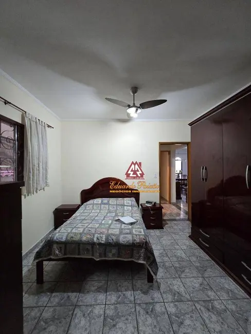 Foto 9 de Casa com 3 quartos à venda, 250m2 em Jardim Dourado, Guarulhos - SP