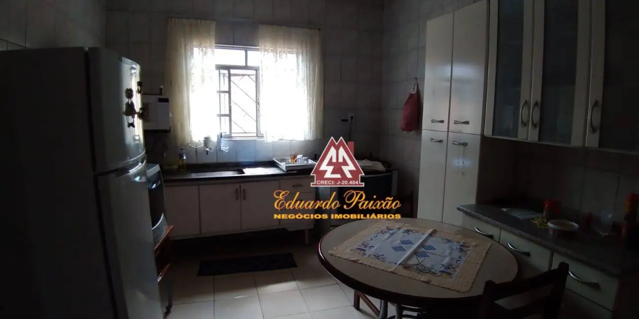 Foto 8 de Casa com 2 quartos à venda, 330m2 em Jardim Vila Galvão, Guarulhos - SP