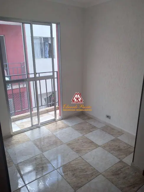 Apartamento com 2 quartos à venda, 62m2 em Jardim Flor da Montanha, Guarulhos - SP - imagem 4 Foto 4 de Apartamento com 2 quartos à venda, 62m2 em Jardim Flor da Montanha, Guarulhos - SP