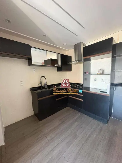 Apartamento com 2 quartos para alugar, 66m2 em Jardim Flor da Montanha, Guarulhos - SP - imagem 8 Foto 8 de Apartamento com 2 quartos para alugar, 66m2 em Jardim Flor da Montanha, Guarulhos - SP