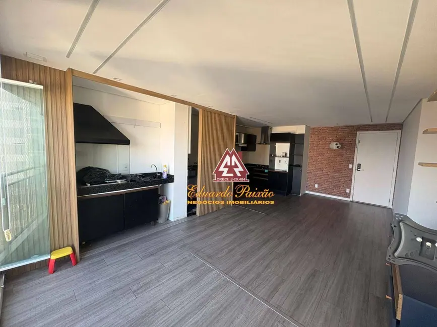 Apartamento com 2 quartos para alugar, 66m2 em Jardim Flor da Montanha, Guarulhos - SP - imagem 1 Foto 1 de Apartamento com 2 quartos para alugar, 66m2 em Jardim Flor da Montanha, Guarulhos - SP