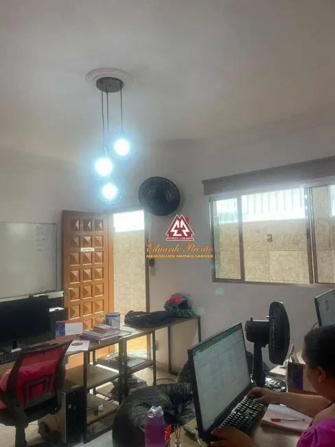 Casa com 3 quartos à venda, 125m2 em Jardim Santa Mena, Guarulhos - SP - imagem 2 Foto 2 de Casa com 3 quartos à venda, 125m2 em Jardim Santa Mena, Guarulhos - SP