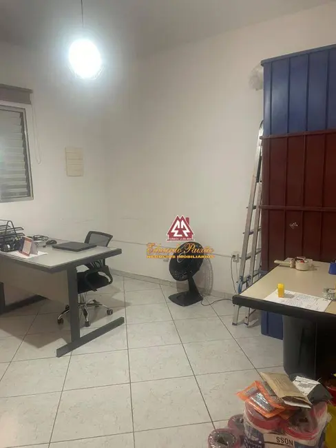 Casa com 3 quartos à venda, 125m2 em Jardim Santa Mena, Guarulhos - SP - imagem 9 Foto 9 de Casa com 3 quartos à venda, 125m2 em Jardim Santa Mena, Guarulhos - SP