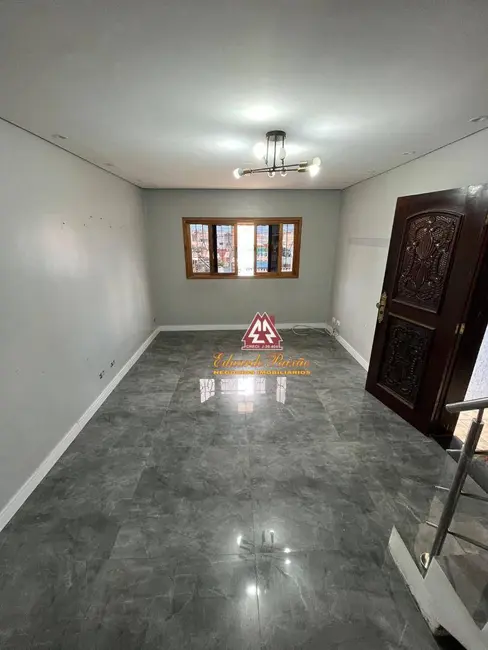 Foto 2 de Sobrado com 2 quartos à venda, 125m2 em Jardim Terezópolis, Guarulhos - SP