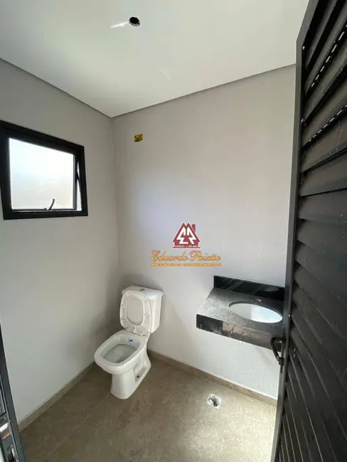 Sobrado com 3 quartos à venda, 125m2 em Jardim Santa Mena, Guarulhos - SP - imagem 4 Foto 4 de Sobrado com 3 quartos à venda, 125m2 em Jardim Santa Mena, Guarulhos - SP