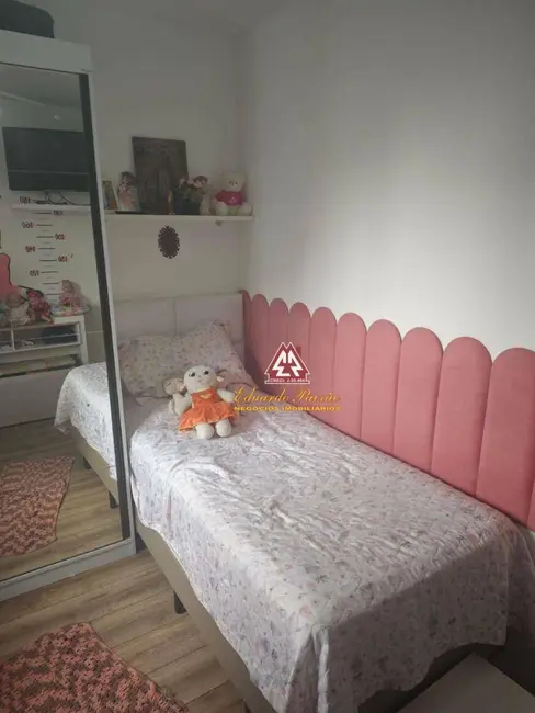 Apartamento com 3 quartos à venda, 77m2 em Jardim Flor da Montanha, Guarulhos - SP - imagem 8 Foto 8 de Apartamento com 3 quartos à venda, 77m2 em Jardim Flor da Montanha, Guarulhos - SP