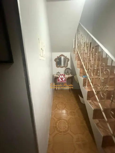 Foto 9 de Sobrado com 3 quartos à venda, 140m2 em Jardim Santa Clara, Guarulhos - SP