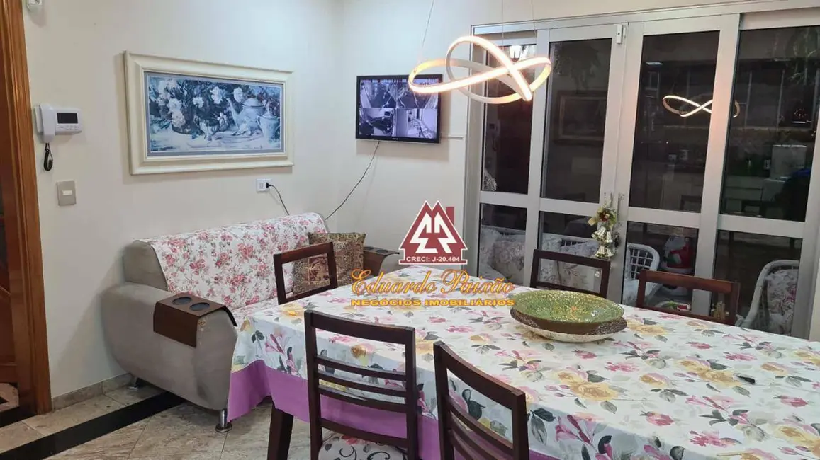 Foto 6 de Sobrado com 3 quartos à venda, 350m2 em Jardim Bom Clima, Guarulhos - SP