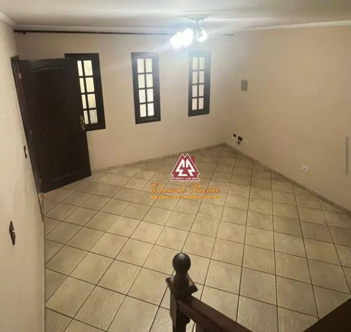 Foto 2 de Sobrado com 2 quartos à venda, 120m2 em Vila Zanardi, Guarulhos - SP