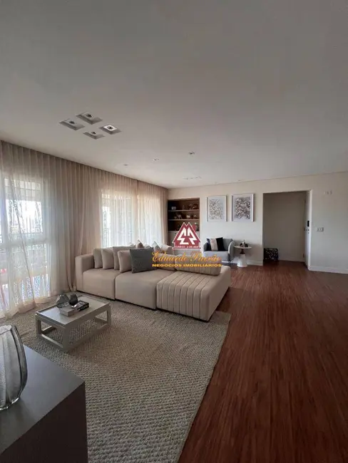 Foto 2 de Apartamento com 3 quartos à venda, 162m2 em Vila Rosália, Guarulhos - SP