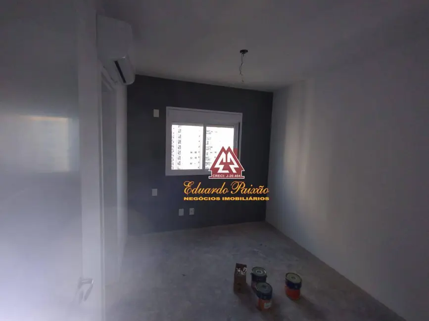 Foto 4 de Apartamento com 3 quartos à venda, 284m2 em Jardim Flor da Montanha, Guarulhos - SP