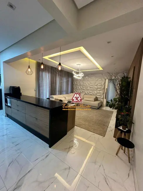 Foto 4 de Apartamento com 3 quartos à venda, 201m2 em Jardim Santa Mena, Guarulhos - SP