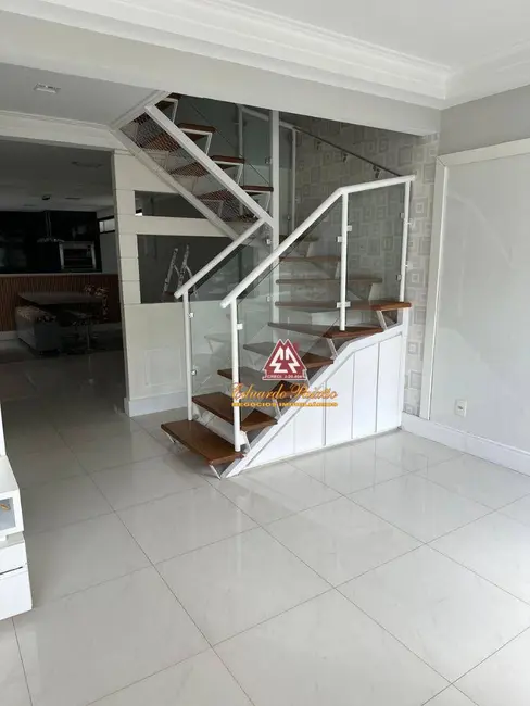 Foto 4 de Sobrado com 3 quartos à venda, 132m2 em Parque Renato Maia, Guarulhos - SP