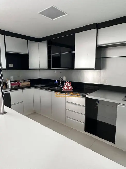 Foto 6 de Sobrado com 3 quartos à venda, 132m2 em Parque Renato Maia, Guarulhos - SP