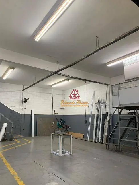 Foto 8 de Armazém / Galpão à venda e para alugar, 282m2 em Cidade Brasil, Guarulhos - SP