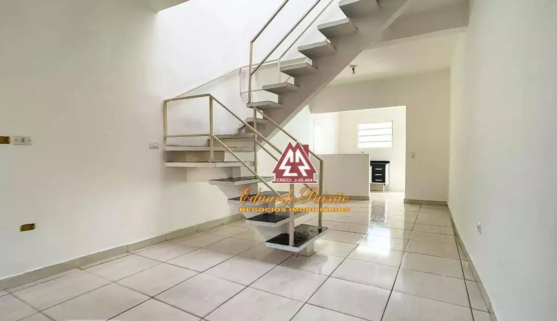 Foto 1 de Sobrado com 2 quartos para alugar, 90m2 em Jardim Iporanga, Guarulhos - SP