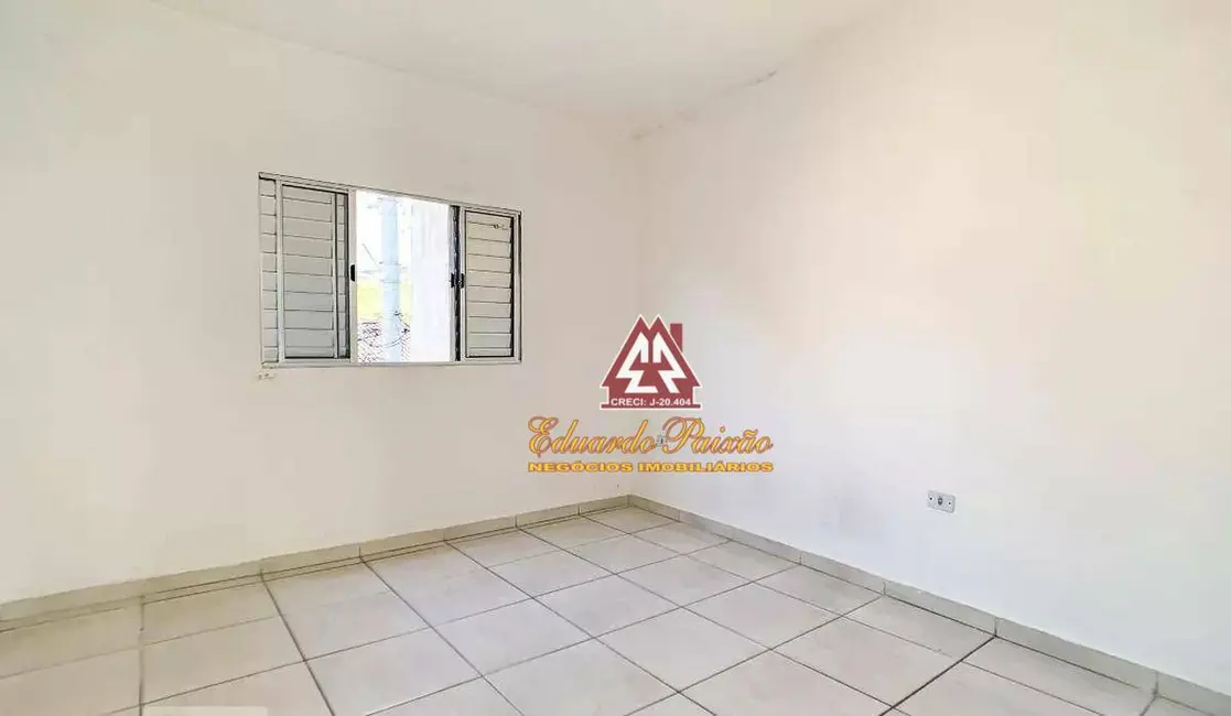 Foto 8 de Sobrado com 2 quartos para alugar, 90m2 em Jardim Iporanga, Guarulhos - SP