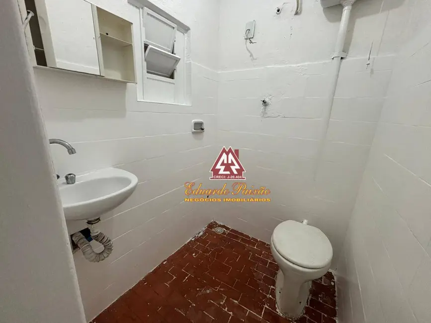 Casa com 2 quartos para alugar, 60m2 em Parque Santo Antônio, Guarulhos - SP - imagem 3 Foto 3 de Casa com 2 quartos para alugar, 60m2 em Parque Santo Antônio, Guarulhos - SP