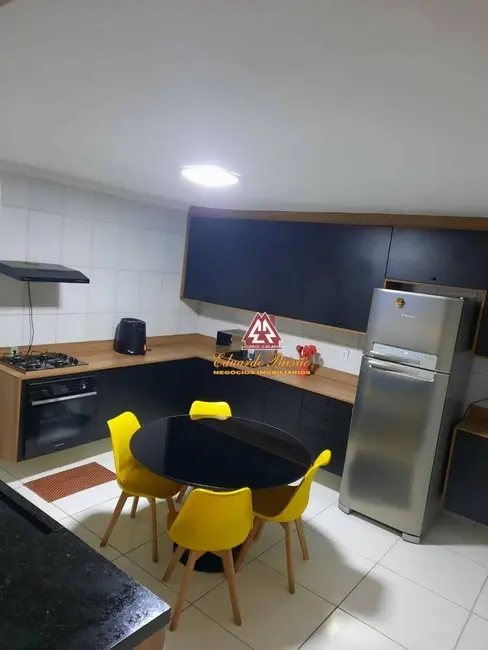 Foto 4 de Sobrado com 3 quartos à venda, 175m2 em Jardim Tijuco, Guarulhos - SP