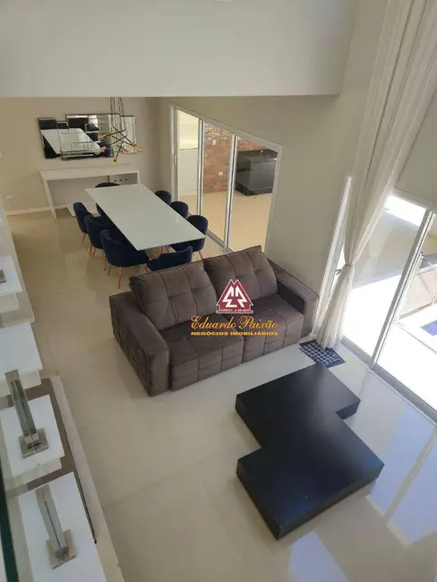 Foto 2 de Casa de Condomínio com 3 quartos à venda, 360m2 em Aruja - SP
