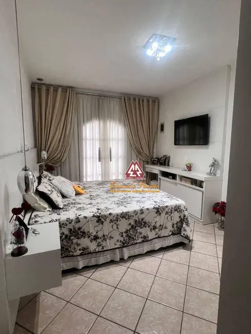 Foto 9 de Sobrado com 3 quartos à venda, 125m2 em Parque Continental, Guarulhos - SP