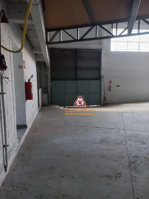 Foto 8 de Armazém / Galpão à venda e para alugar, 440m2 em Vila Paraíso, Guarulhos - SP